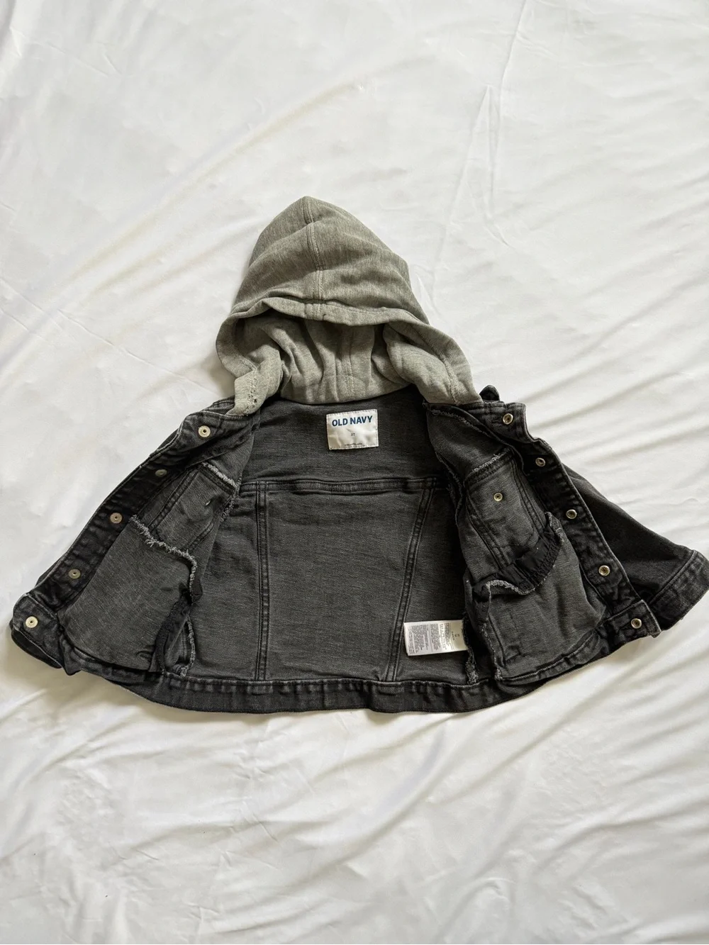 Old Navy Toddler Boys 3T Black Denim Hooded Trucker Jacket Stretch